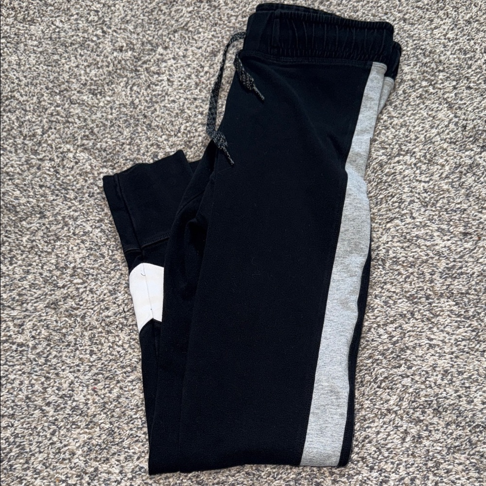 PINK Victoria's Secret Black and Gray Leggings